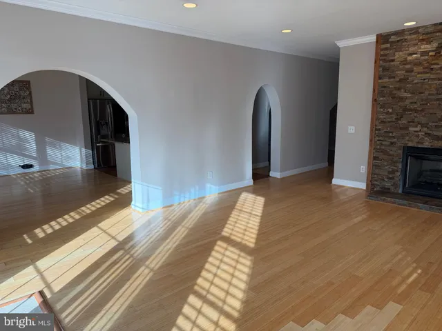 $7,900 | 728 18th Street South, Arlington, VA 22202