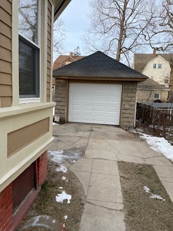 111 Princeton Street Springfield, MA 01109 - Photo 33 of 33 Gallery Image 33