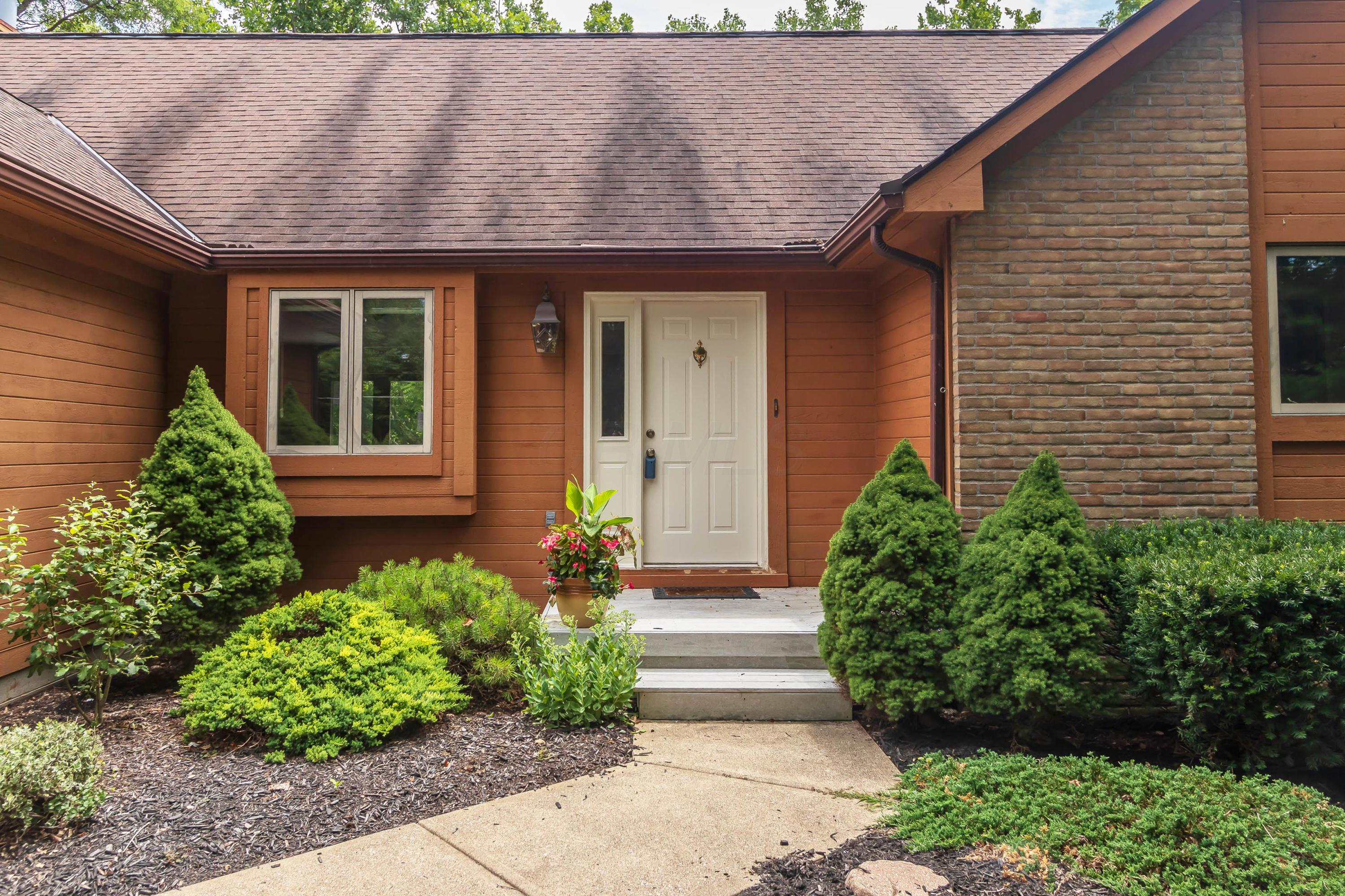 4380 Harlem Road Galena, OH 43021 - Photo 8 of 109 Gallery Image 8