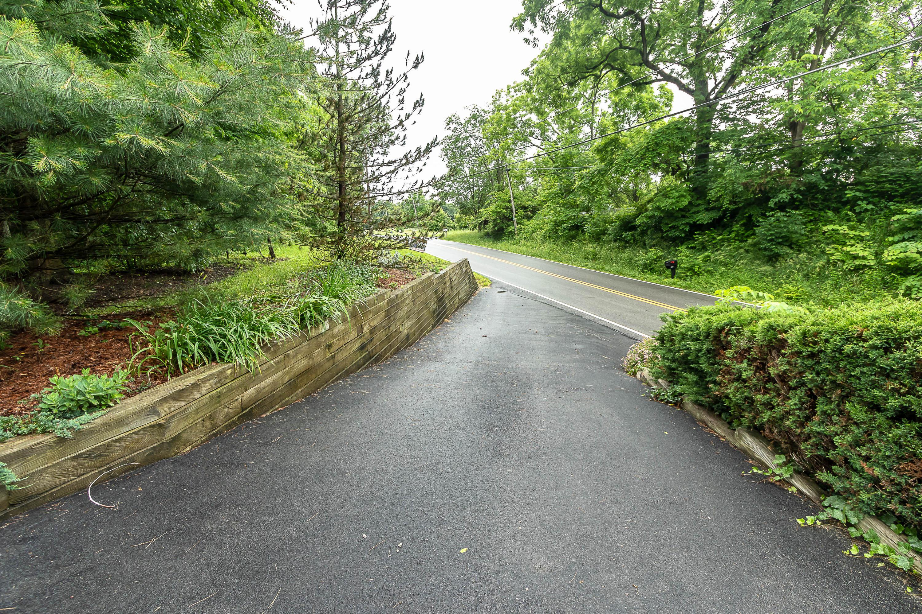 4380 Harlem Road Galena, OH 43021 - Photo 9 of 109 Gallery Image 9