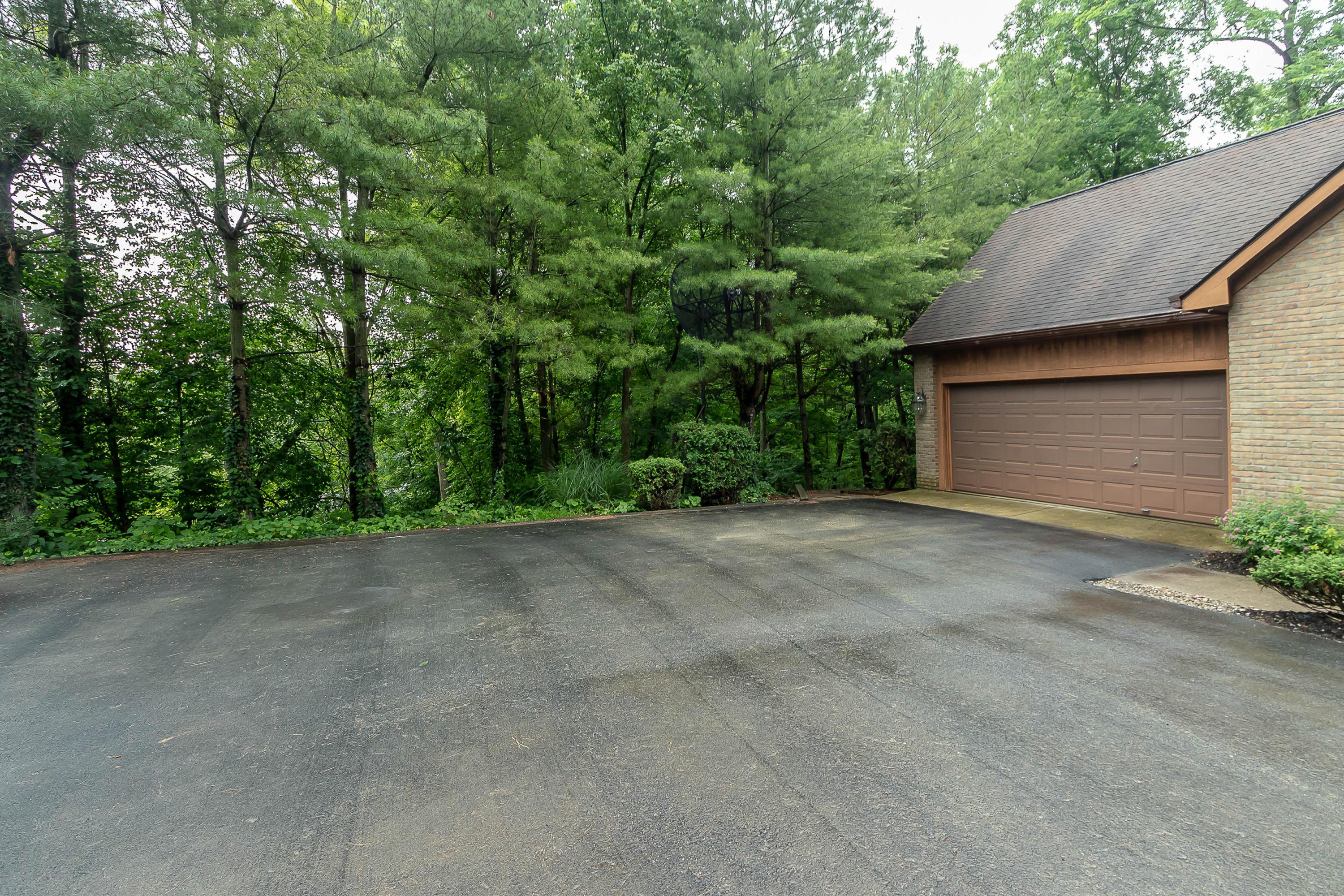 4380 Harlem Road Galena, OH 43021 - Photo 10 of 109 Gallery Image 10