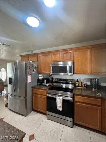 $639,000 | 2879 North Jones Boulevard, Las Vegas, NV 89108