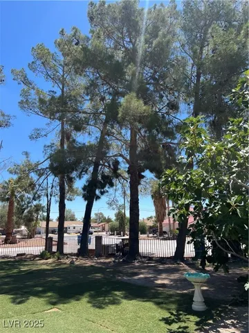 $639,000 | 2879 North Jones Boulevard, Las Vegas, NV 89108