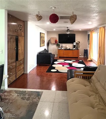 $639,000 | 2879 North Jones Boulevard, Las Vegas, NV 89108