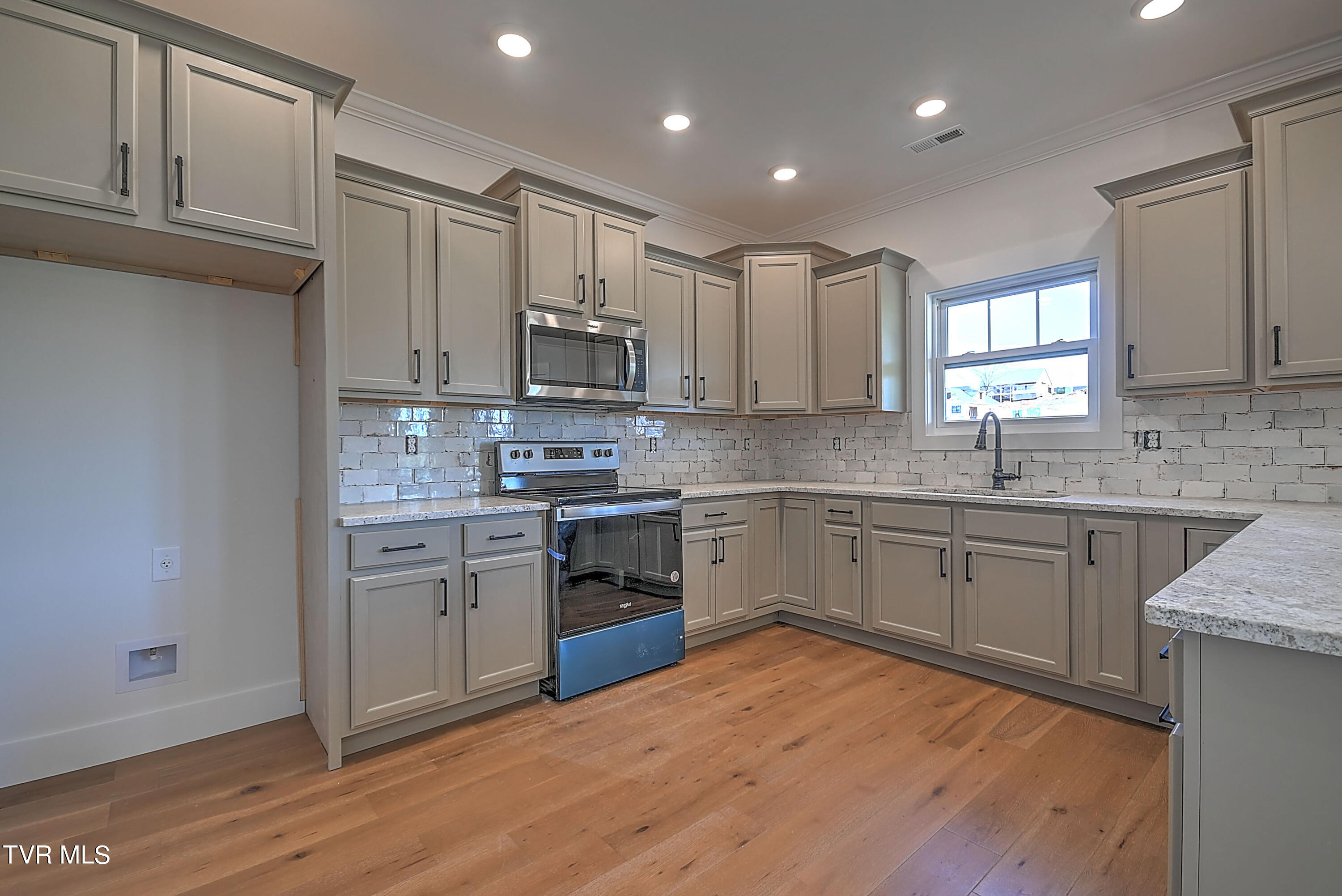 397 Dean Archer Road Jonesborough, TN 37659 - Photo 18 of 28 397 Dean Archer DH-19