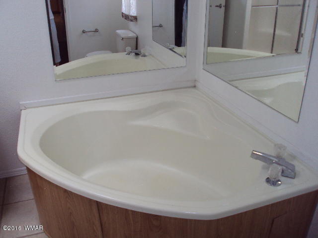 2052 Rendezvous Pine Drive Overgaard, AZ 85933 - Photo 13 of 29