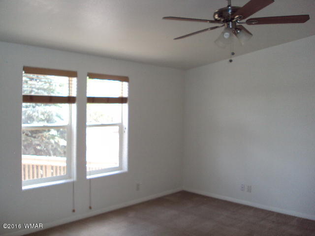 2052 Rendezvous Pine Drive Overgaard, AZ 85933 - Photo 9 of 29