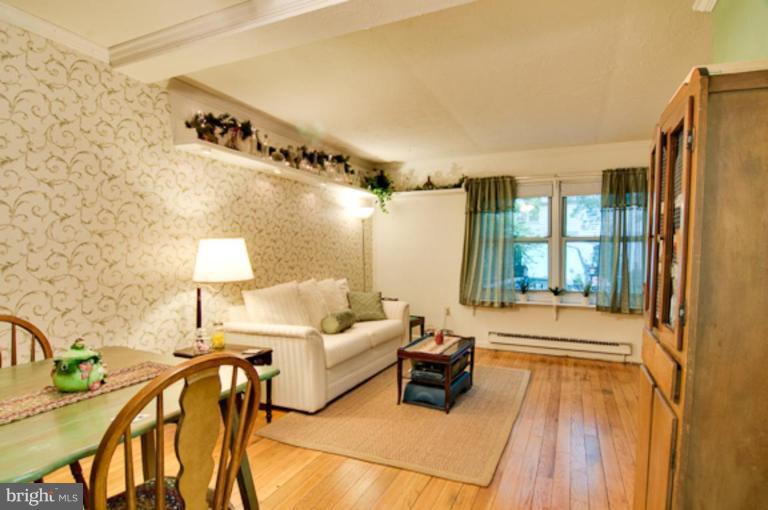 9 Research Road, Unit E Greenbelt, MD 20770 - Photo 2 of 27 Living Room