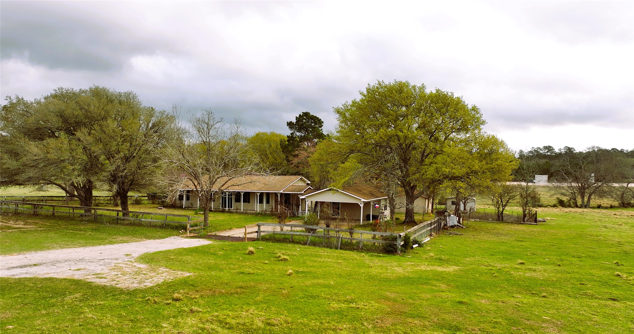 20136 Longstreet Road Richards, TX 77873 - Photo 14 of 50
