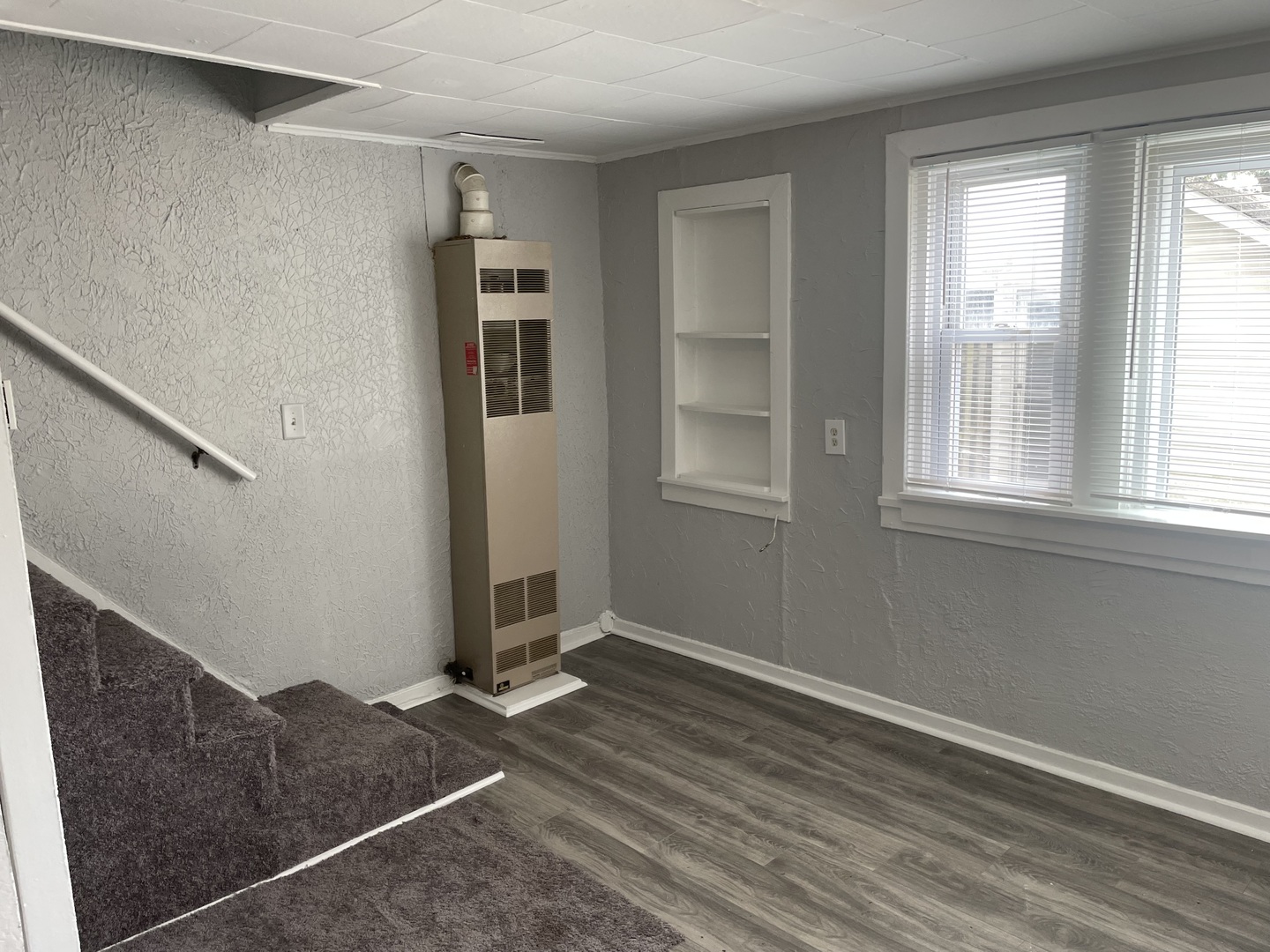 1506 Lawrence Avenue, Unit R Lockport, IL 60441 - Photo 6 of 14 Gallery Image 6