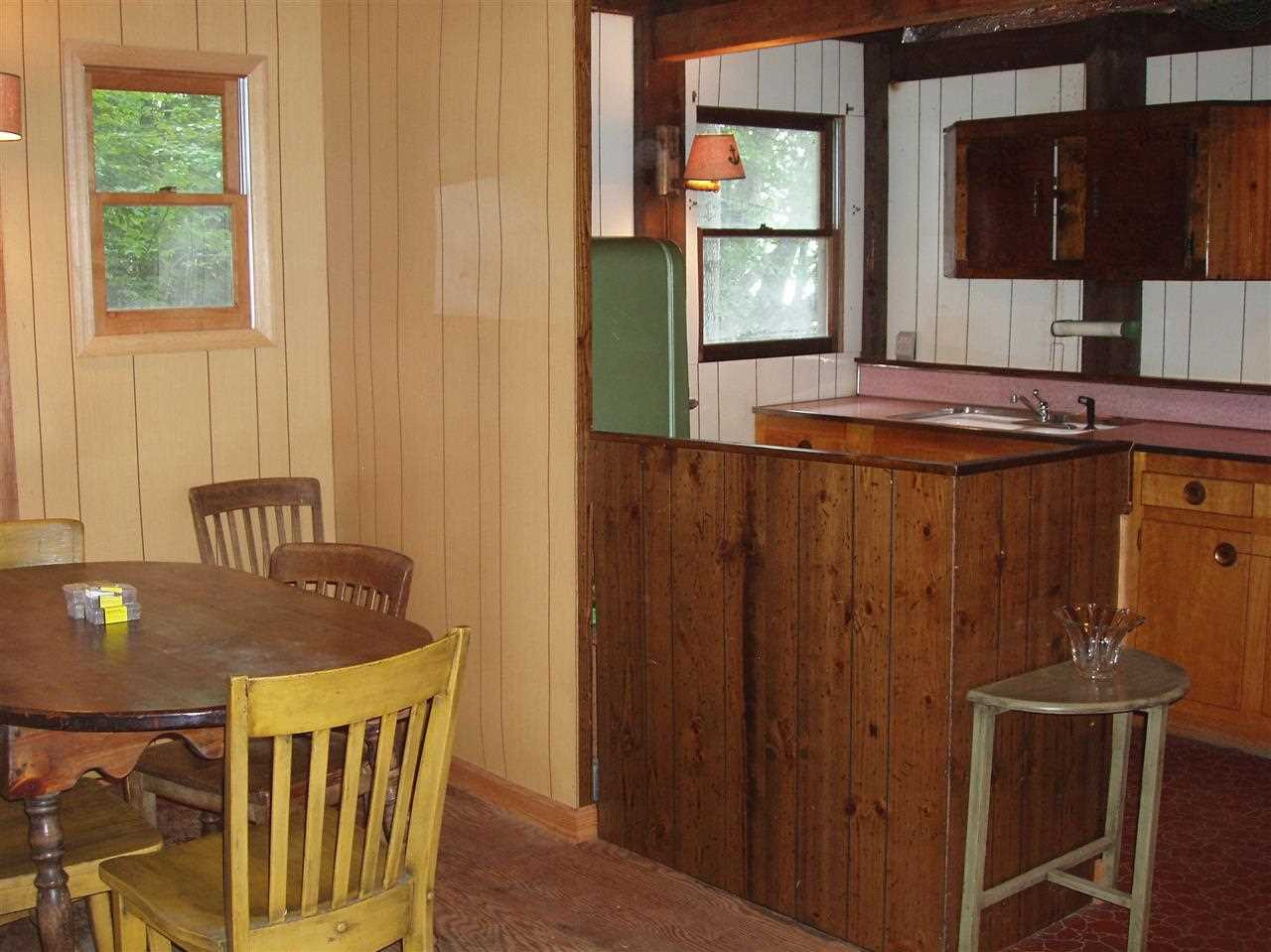 2401 North Shore Road Day, NY 12835 - Photo 5 of 21 Dining area
