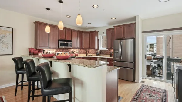 $665,000 | 529 Chicago Avenue, Unit A, Evanston, IL 60202