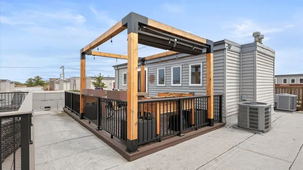 $665,000 | 529 Chicago Avenue, Unit A, Evanston, IL 60202