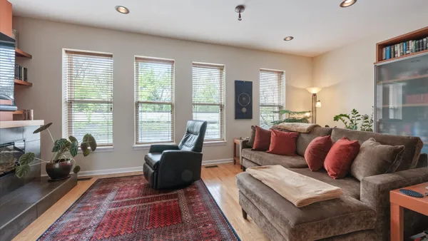 $665,000 | 529 Chicago Avenue, Unit A, Evanston, IL 60202