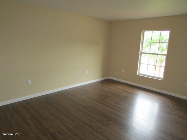 535 Town Road Southwest Palm Bay, FL 32908 - Photo 4 of 26 IMG_4842