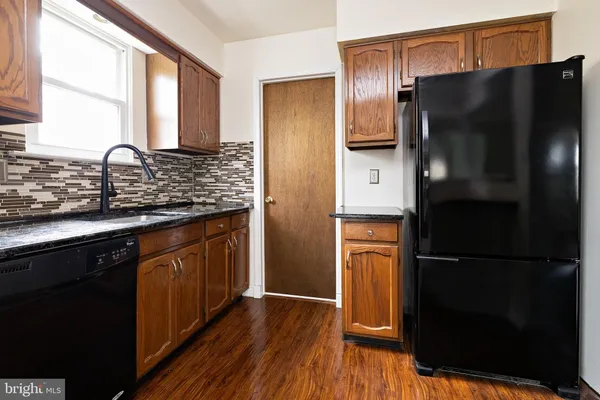 $320,000 | 61 Oak Forest Drive, Sicklerville, NJ 08081