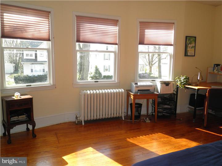 29 Yale Road Audubon, NJ 08106 - Photo 12 of 25 Gallery Image 12