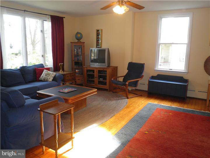 29 Yale Road Audubon, NJ 08106 - Photo 3 of 25 Gallery Image 3