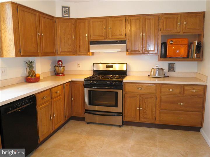 29 Yale Road Audubon, NJ 08106 - Photo 10 of 25 Gallery Image 10