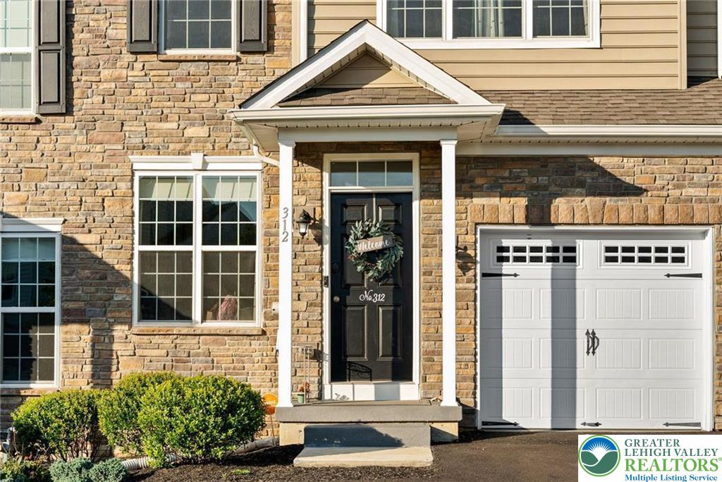 312 Redclover Lane Allentown, PA 18104 - Photo 3 of 60