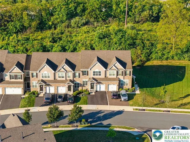 $3,000 | 312 Redclover Lane, Allentown, PA 18104