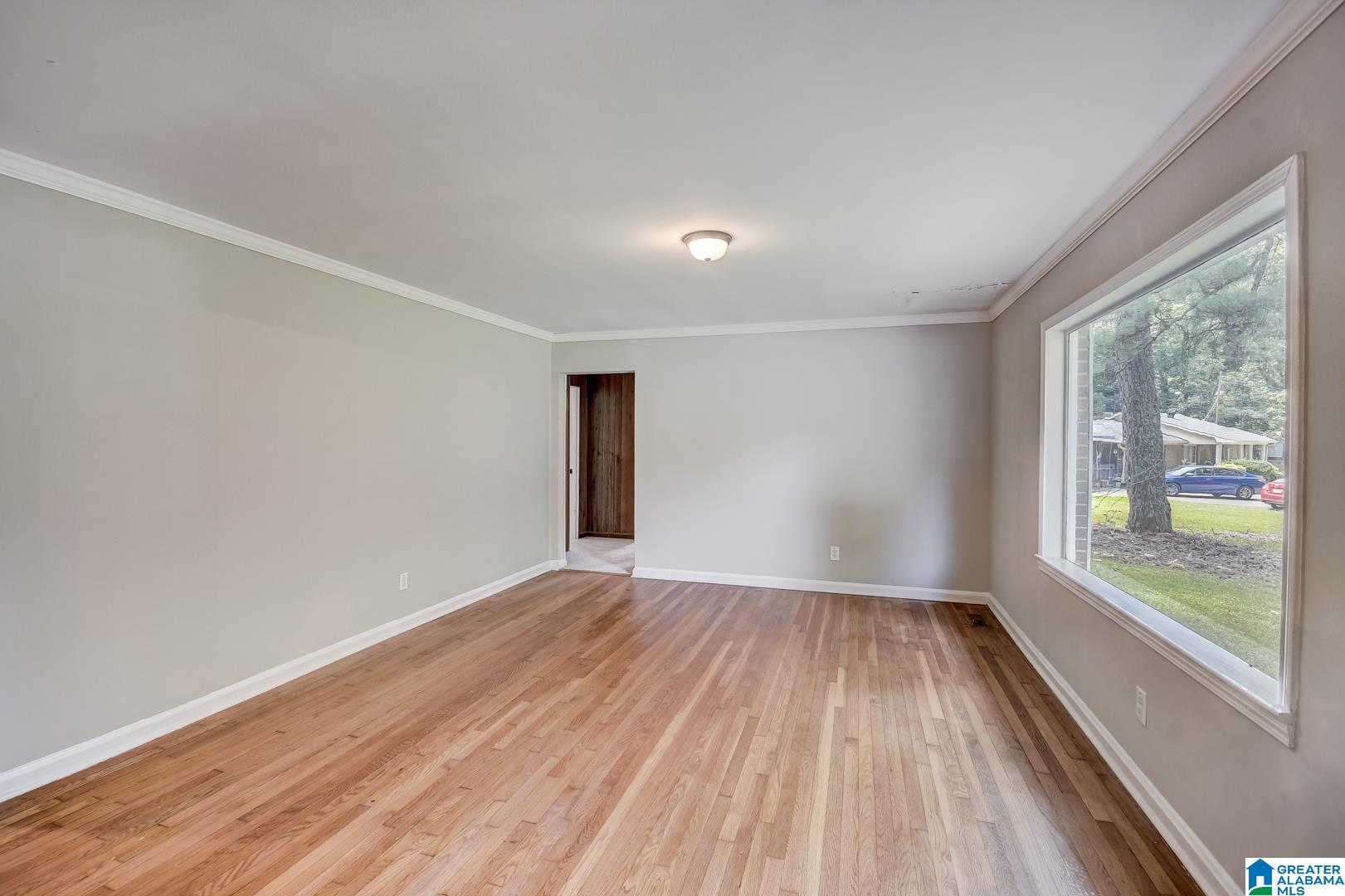 309 Sun Valley Road Birmingham, AL 35215 - Photo 10 of 31