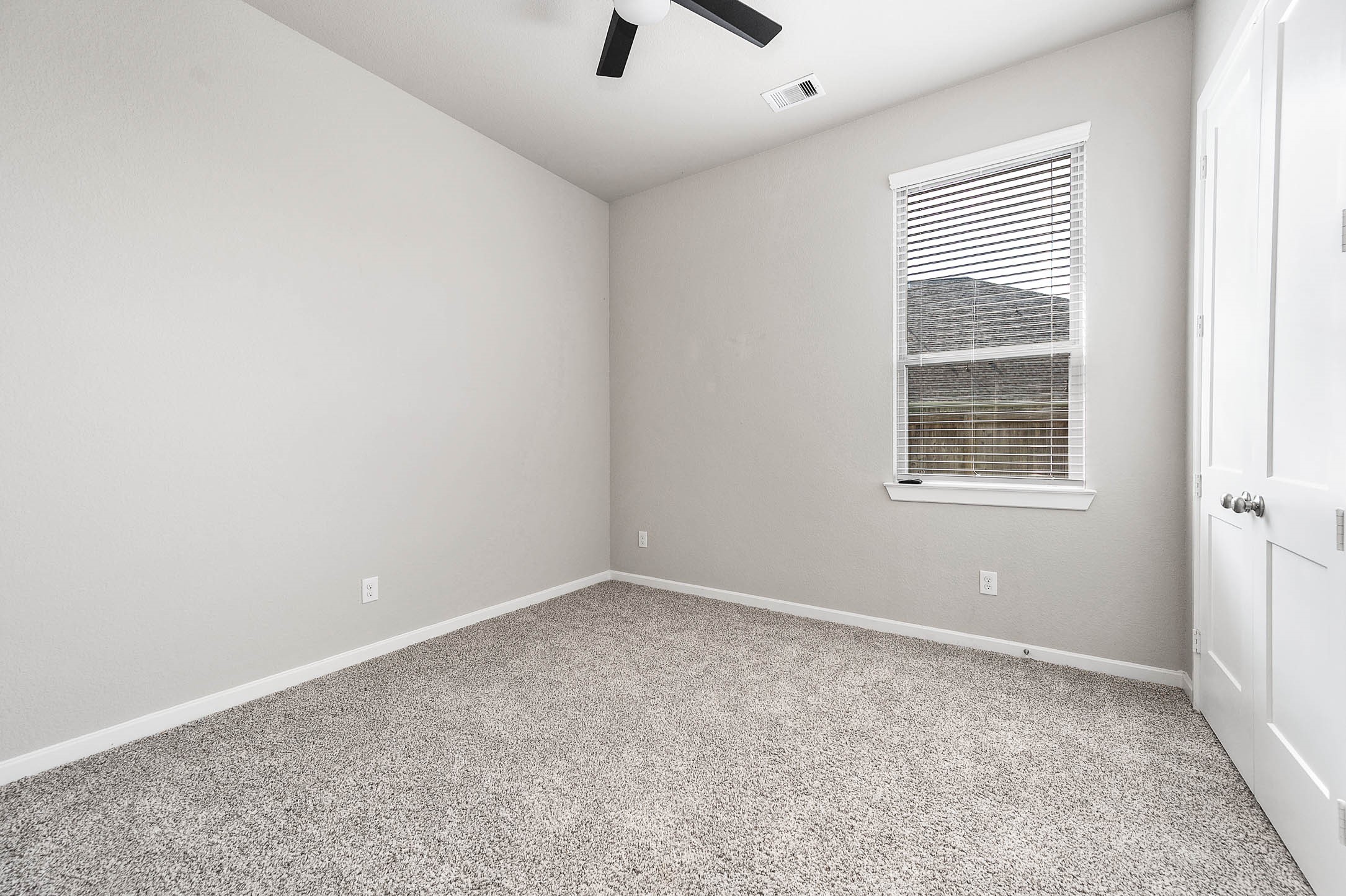 5007 Country Mdws Trail Rosharon, TX 77583 - Photo 16 of 29