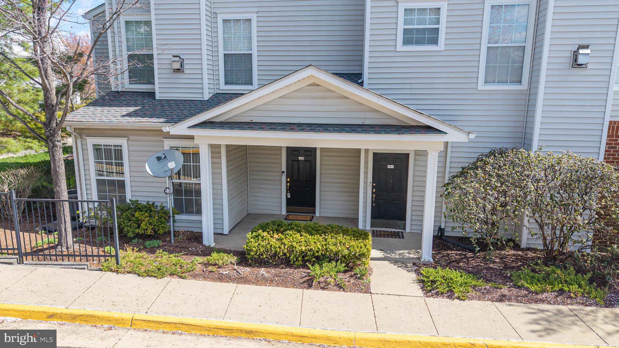 13048 Cabin Creek Road, Unit 13048 Herndon, VA 20171 - Photo 4 of 54 EXTERIOR FRONT 4