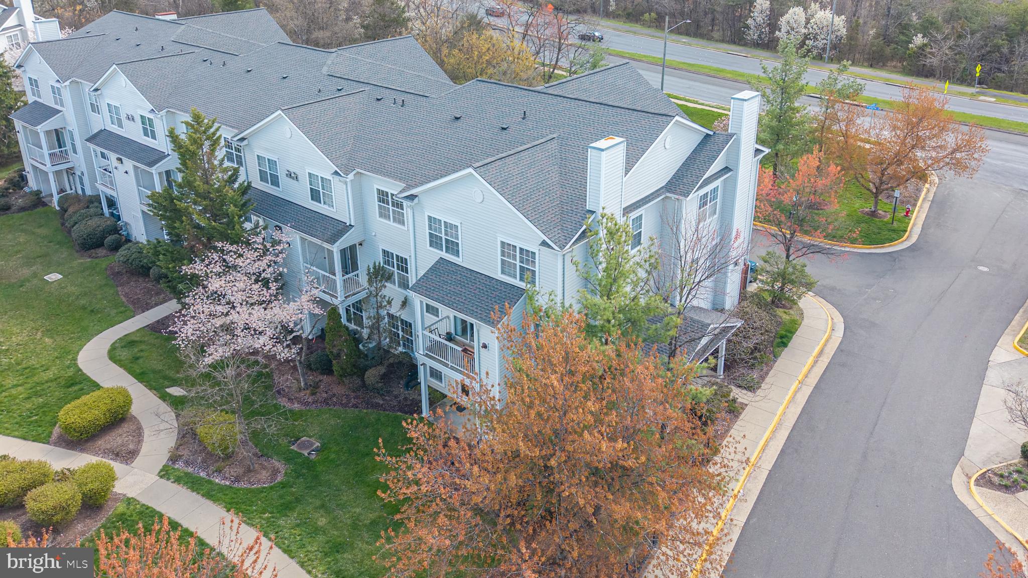 13048 Cabin Creek Road, Unit 13048 Herndon, VA 20171 - Photo 8 of 54 NEIGHBORHOOD VIEW