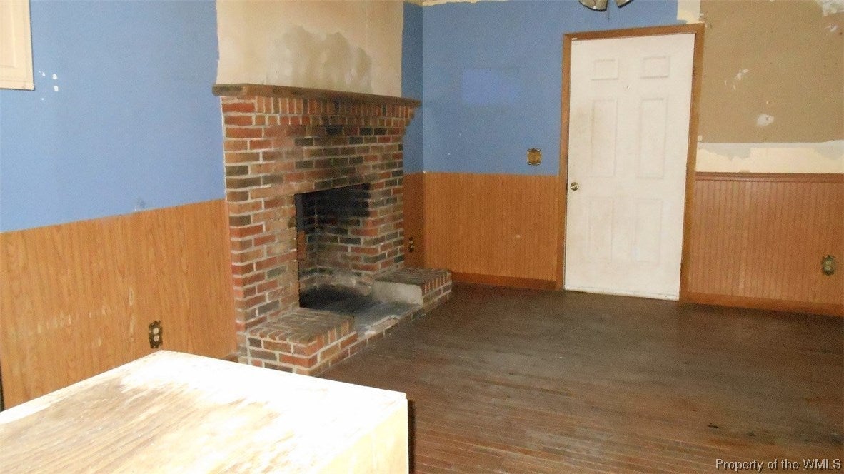 1065 Homeward Road Grundy, VA 24614 - Photo 6 of 12 Gallery Image 6