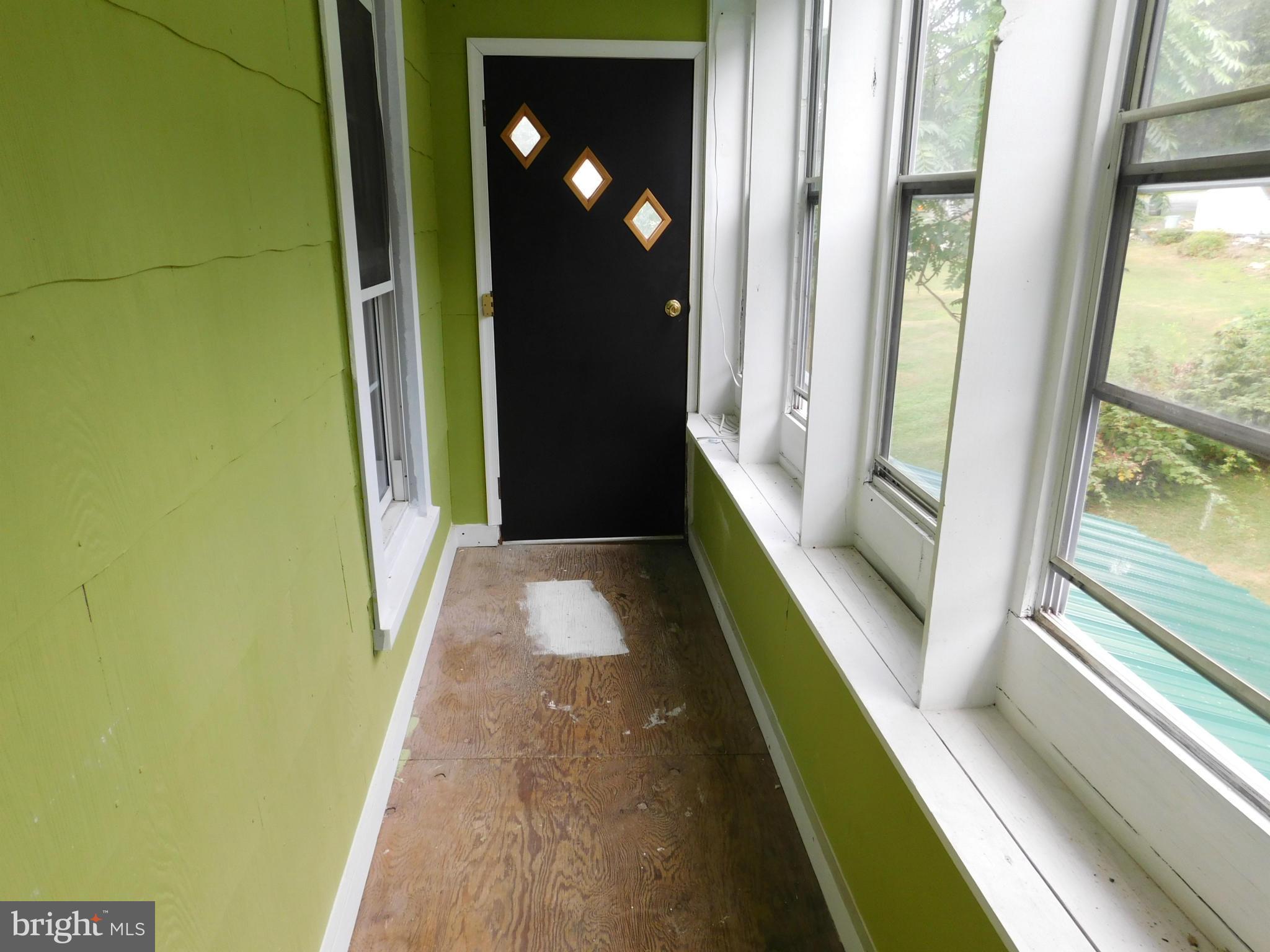 13290 Pen Mar Road Waynesboro, PA 17268 - Photo 16 of 24 Interior (General)