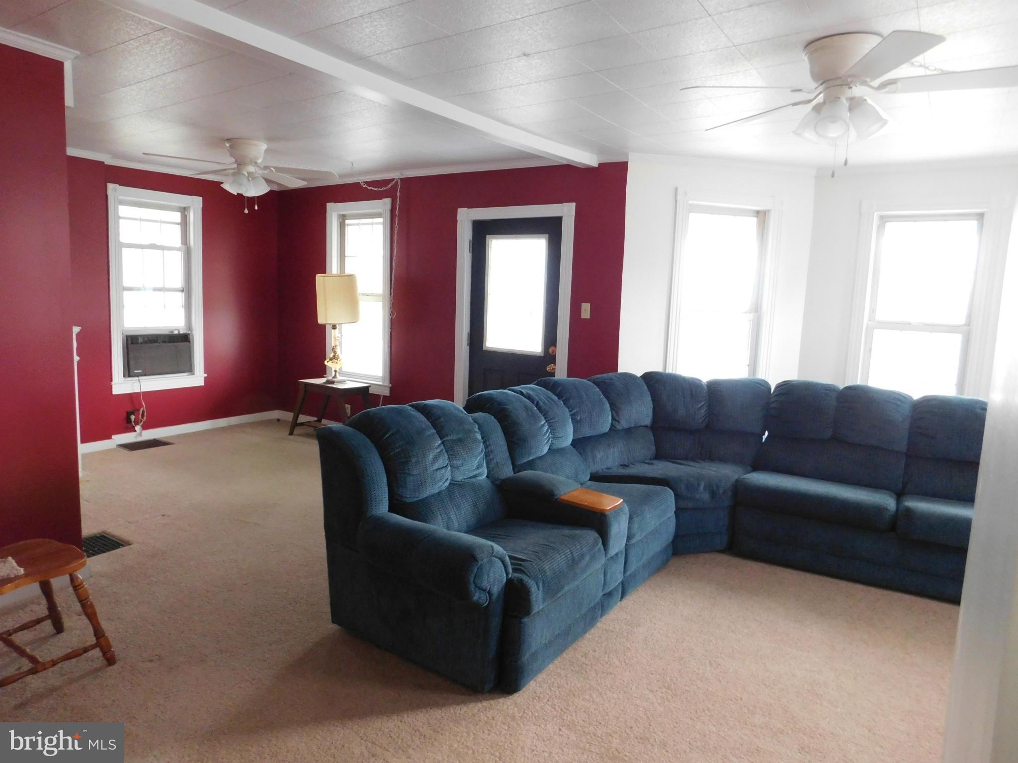 13290 Pen Mar Road Waynesboro, PA 17268 - Photo 3 of 24 Living Room