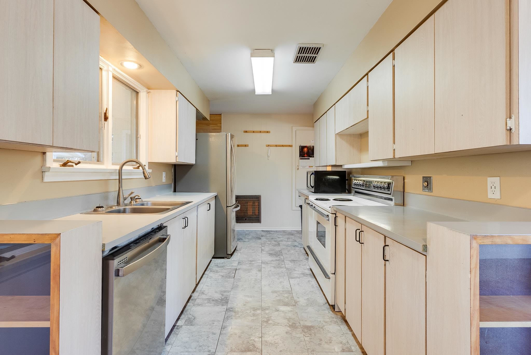 424 Ash Street Cheney, WA 99004 - Photo 4 of 37 Gallery Image 4