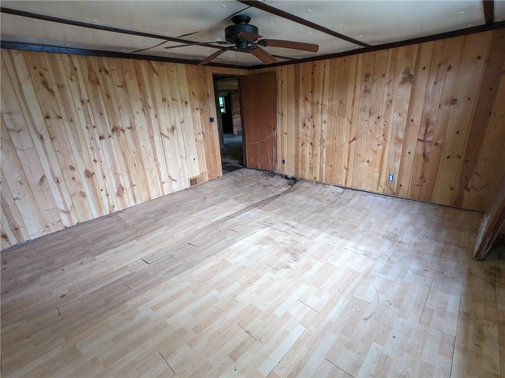 2041 Dinner Bell - 5 Forks Road Farmington, PA 15437 - Photo 7 of 10 a view of an empty room