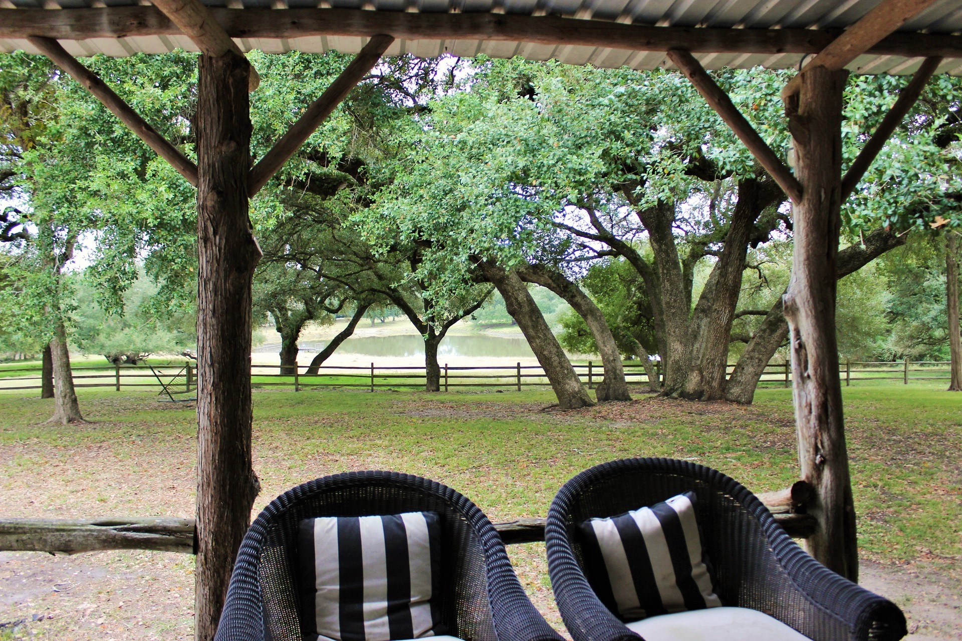 11850 McCrocklin Road Brenham, TX 77833 - Photo 5 of 12 Gallery Image 5
