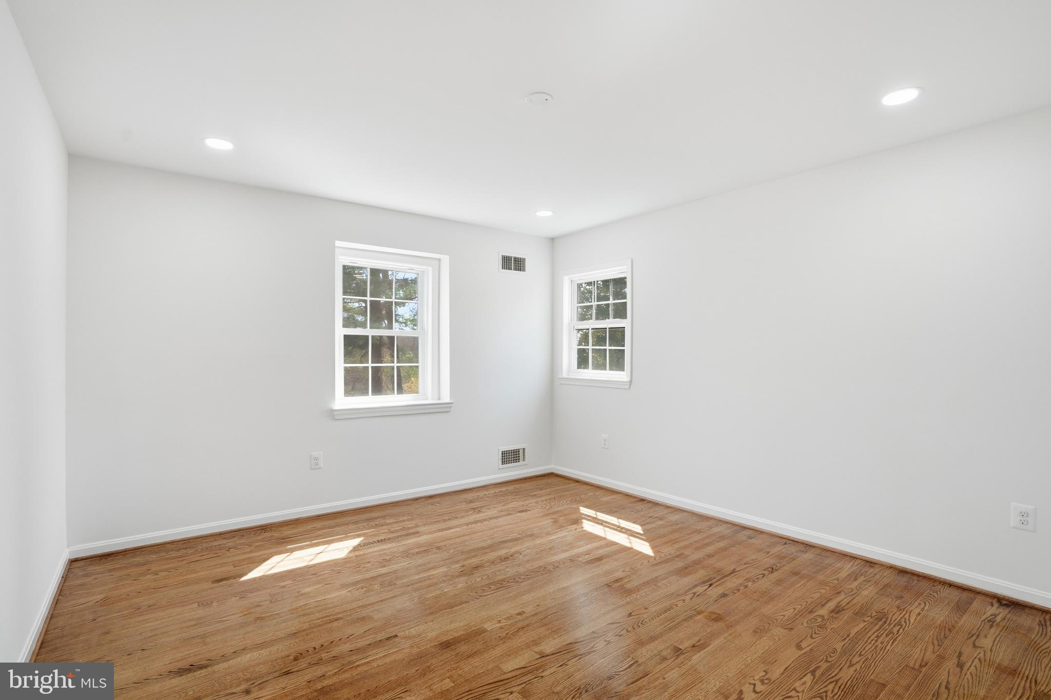 1002 Kimberwicke Road McLean, VA 22102 - Photo 45 of 64