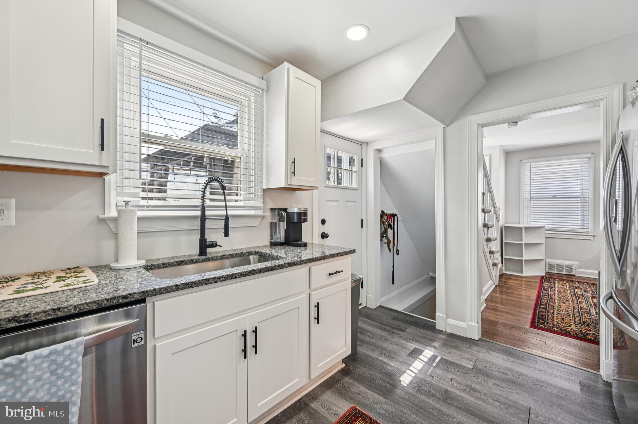 725 Milford Mill Road Pikesville, MD 21208 - Photo 16 of 49 Kitchen