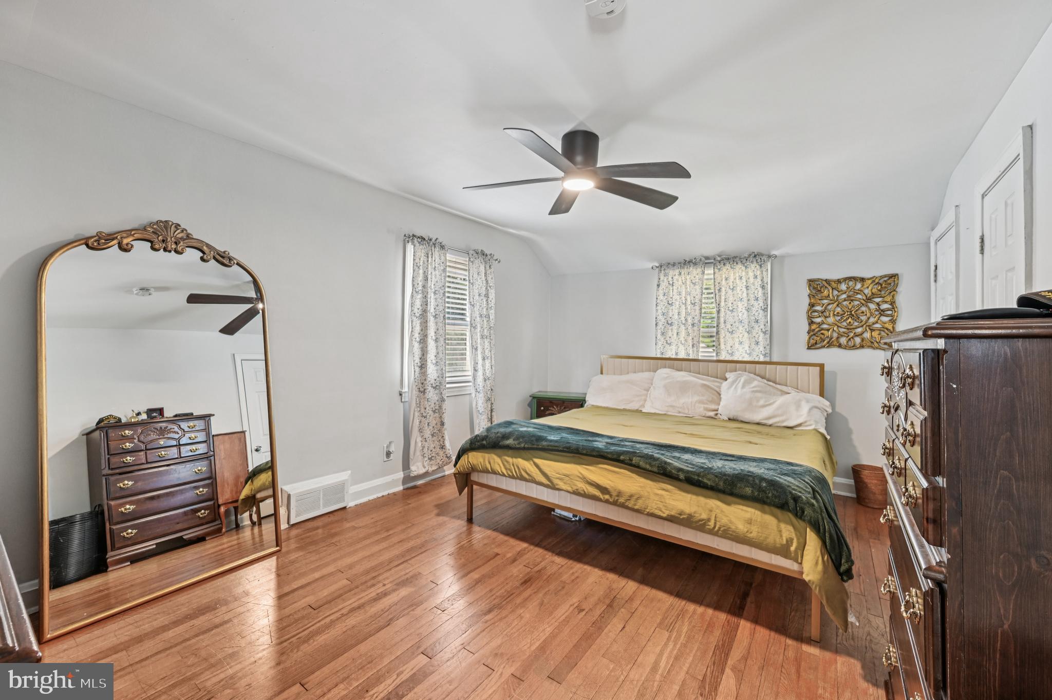 725 Milford Mill Road Pikesville, MD 21208 - Photo 22 of 49 Bedroom