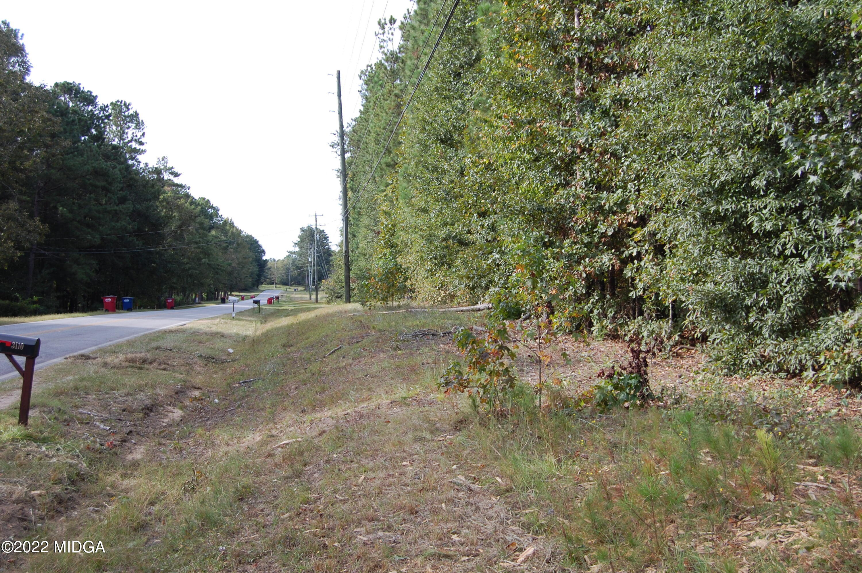3125 Hamlin Road Lizella, GA 31052 - Photo 21 of 26 a view of outdoor space with trees all around