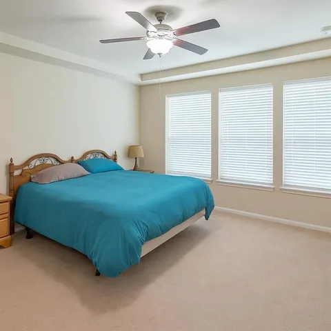 $2,400 | 5227 Lineage Drive, Katy, TX 77493