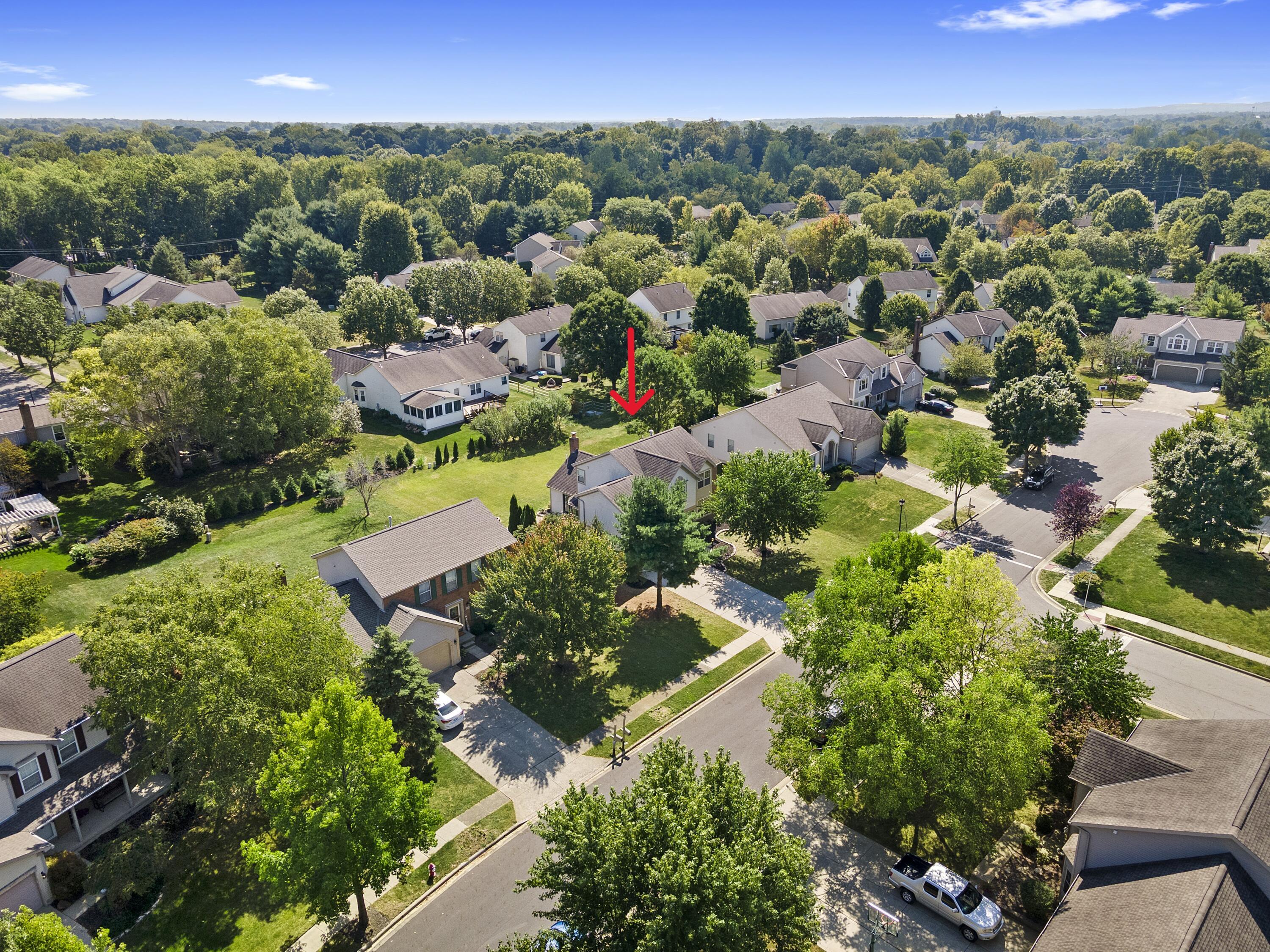 822 Elgin Circle Pickerington, OH 43147 - Photo 4 of 44 Elgin Arrow 2