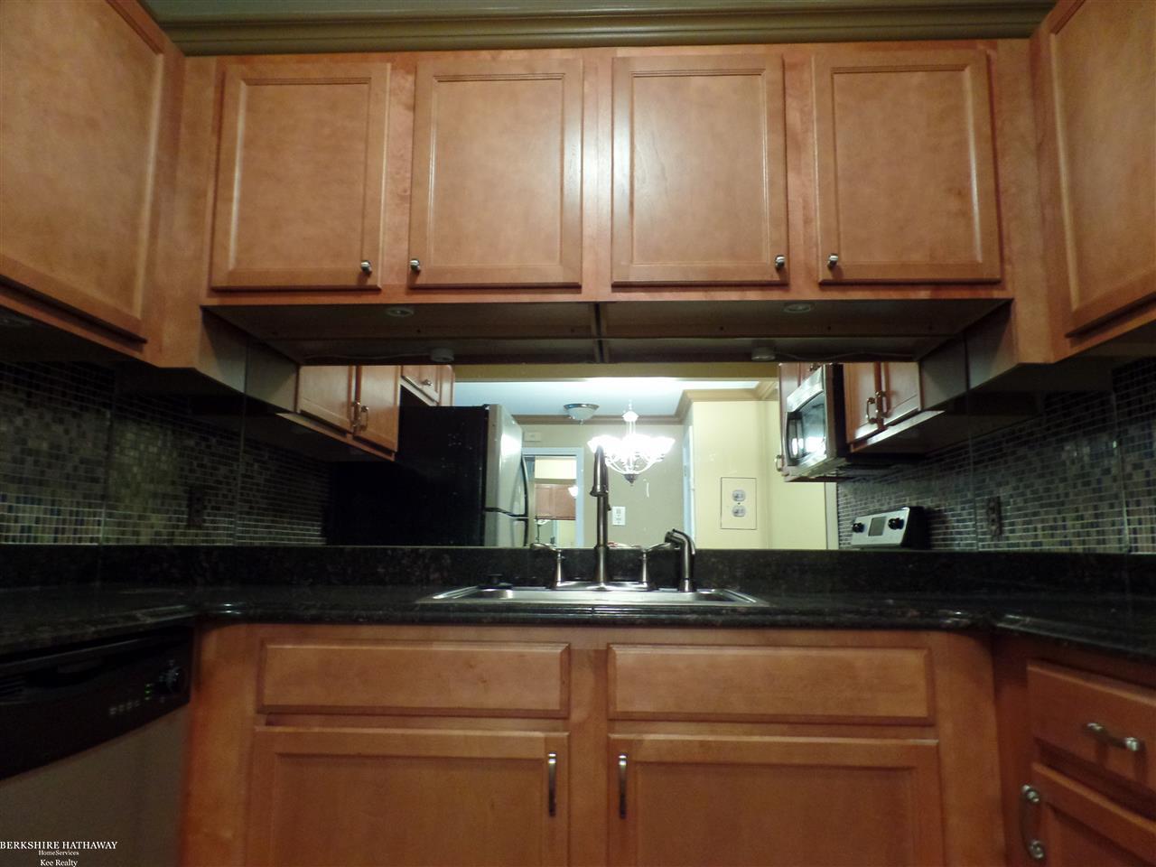 2311 Walton Boulevard Rochester Hills, MI 48309 - Photo 13 of 24