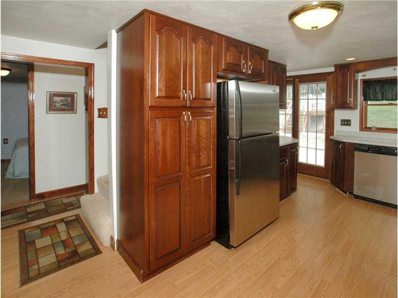 249 McWilliams Road Trafford, PA 15085 - Photo 5 of 21 Kitchen.
