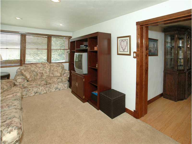 249 McWilliams Road Trafford, PA 15085 - Photo 9 of 21 Sunroom.