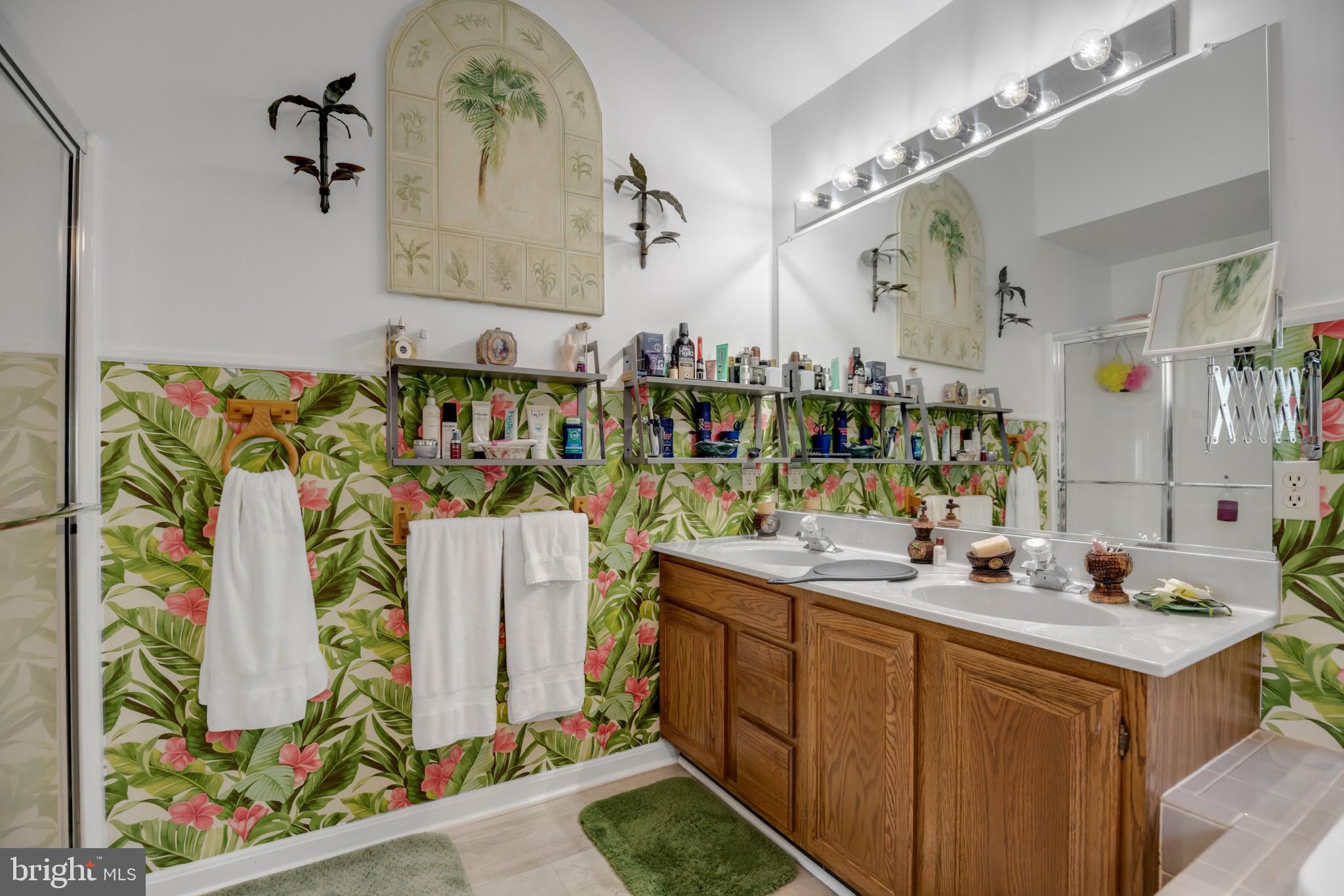 347 Rachaels Way Prince Frederick, MD 20678 - Photo 13 of 30 Ensuite bath