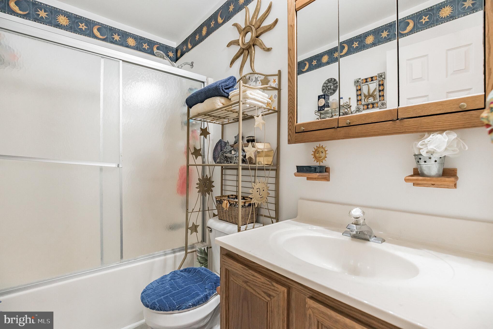 347 Rachaels Way Prince Frederick, MD 20678 - Photo 17 of 30 Second bath