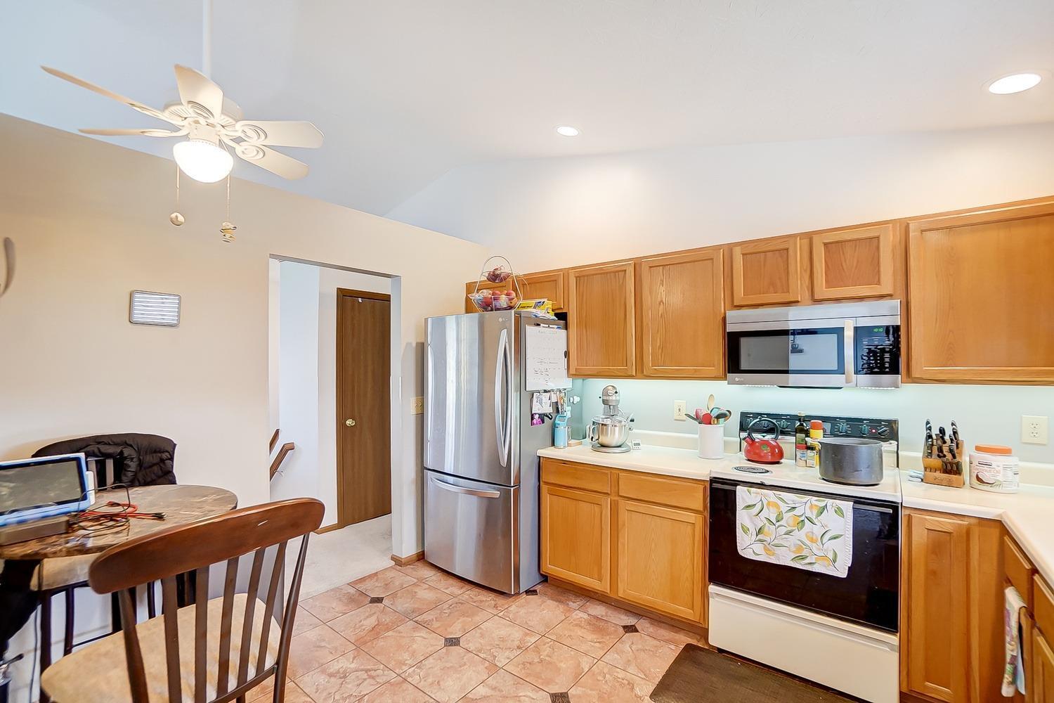 2501 West Kemper Road Cincinnati, OH 45231 - Photo 11 of 32 Gallery Image 11