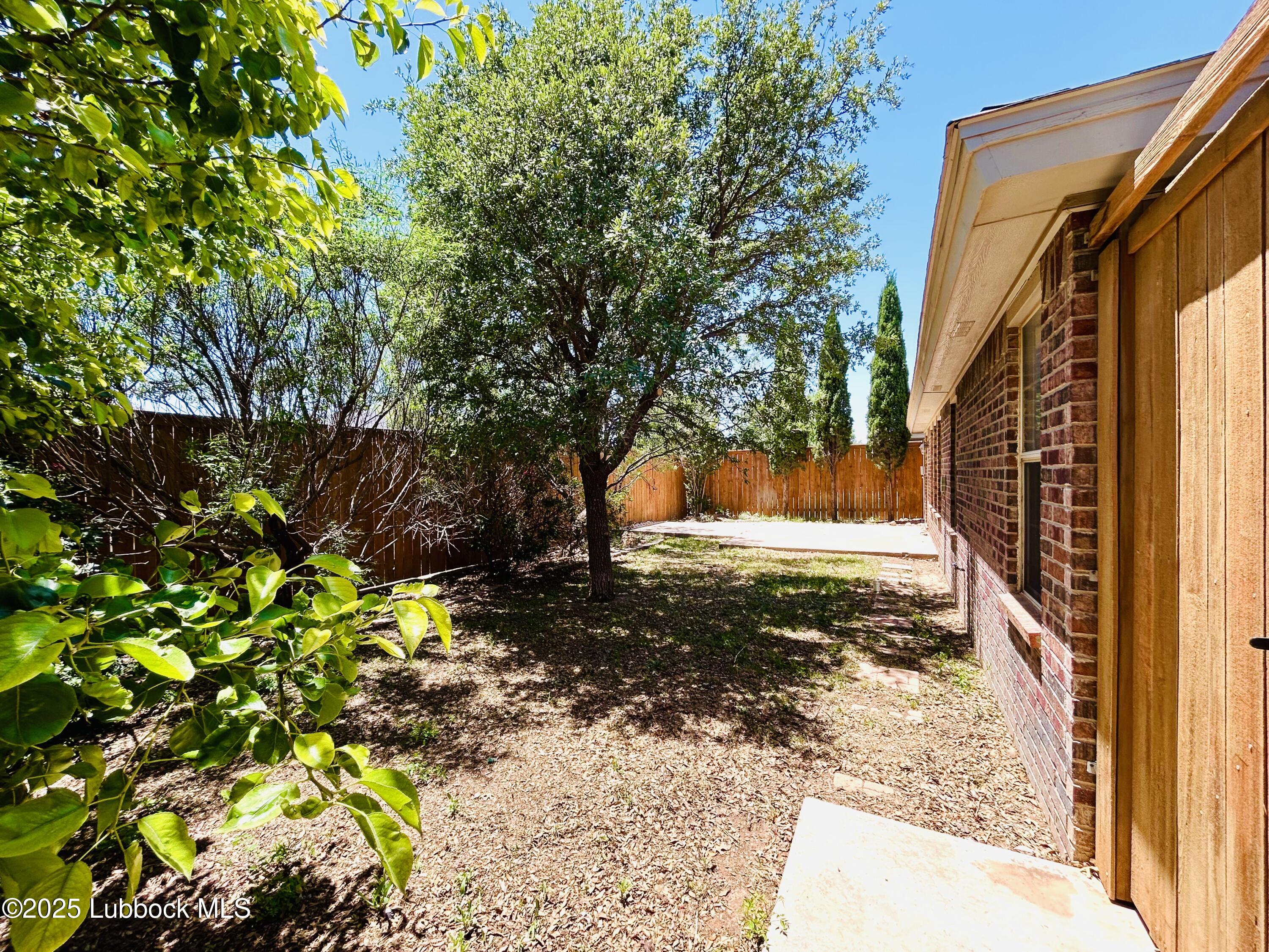 2907 106th Street Lubbock, TX 79423 - Photo 12 of 15 IMG_4722