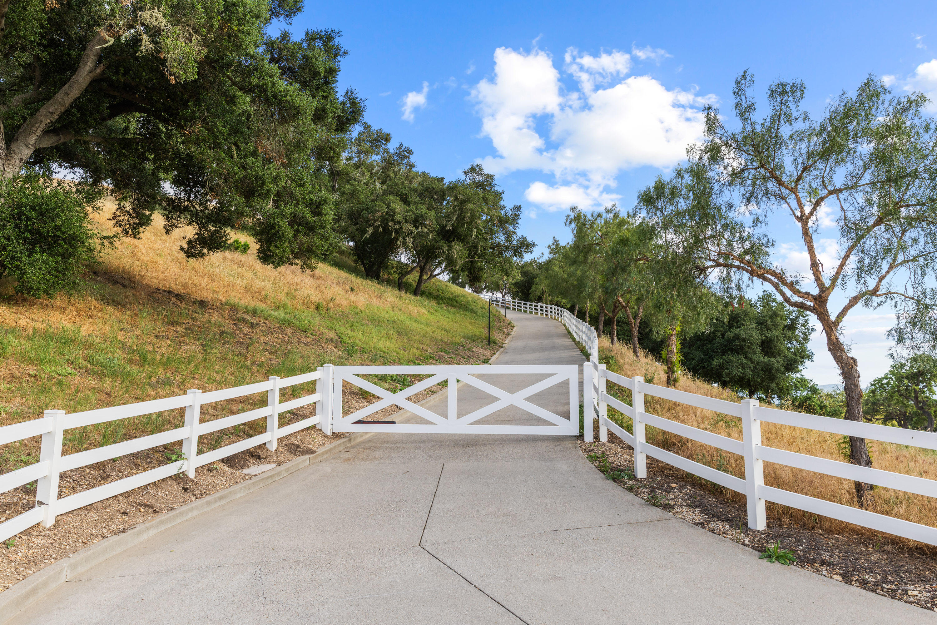 2502 Pepper Tree Ranch Road Santa Ynez, CA 93460 - Photo 22 of 32 a view of a garage