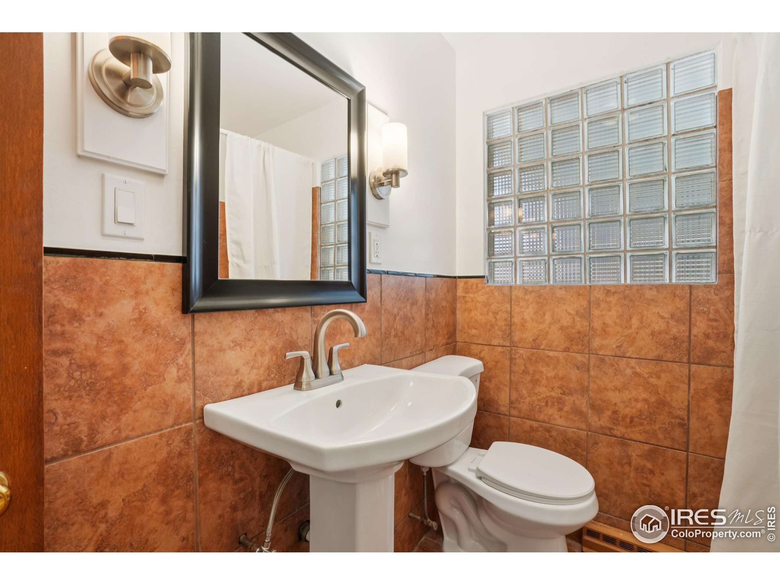 1609 Prospect Lane Fort Collins, CO 80526 - Photo 24 of 41